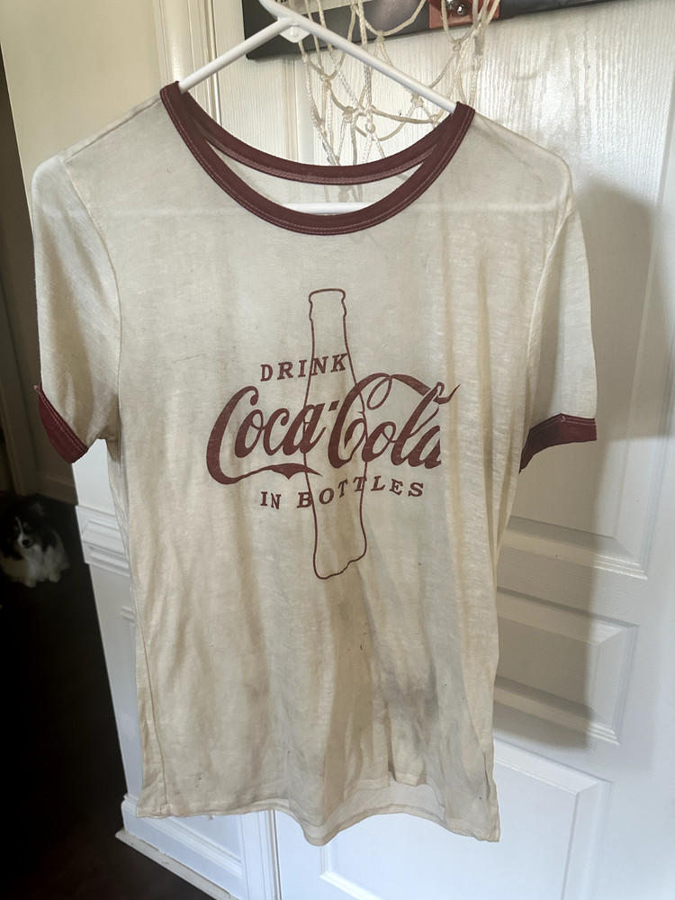 Vintage thin Drink Coca Cola In bottles Shirt Medium 28 x 18