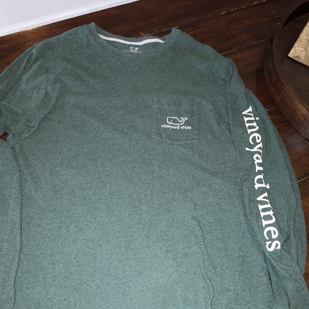 Vineyard Vines Regular Fit Men’s L Green Whale Logo Pocket Crew Neck Knit Tee