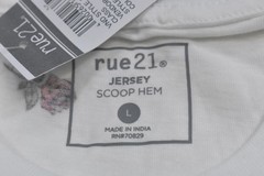 Rue21 Shirt Mens Large White Jersey Scoop Hem Graphic Rose Print 100% Cotton