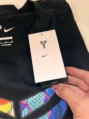 Nike Kobe Bryant T-Shirt ‘What The’ Kobe 8 Black Size XL HJ3422-010 VIII 2025