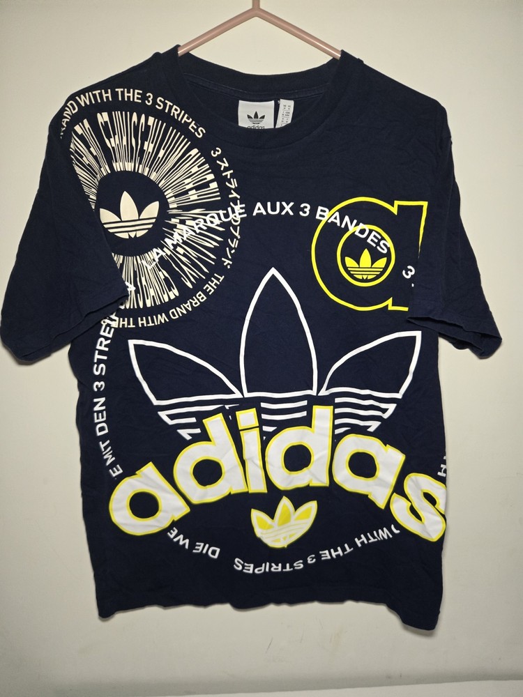 MEN’S ADIDAS ORIGINALS TREFOIL MULTI LOGO TEE SHIRT ~SIZE MEDIUM #IJ5232