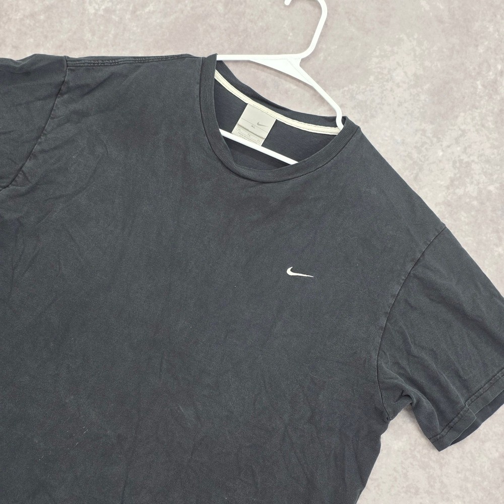 Vintage Nike Small Swoosh Embroidered T-Shirt XL Faded Black Crewneck USA Y2K