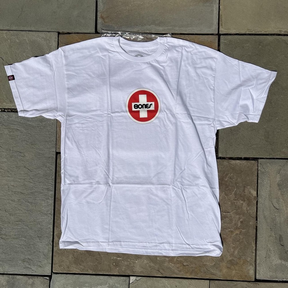 NWT Bones Swiss Crest White T-shirt