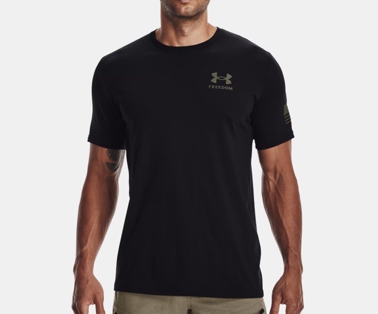 Under Armour UA Freedom Flag Size Large NWT
