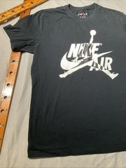 Nike Air Jordan Shirt Mens Large Black Jumpman Logo Casual Swoosh Graphic Tee