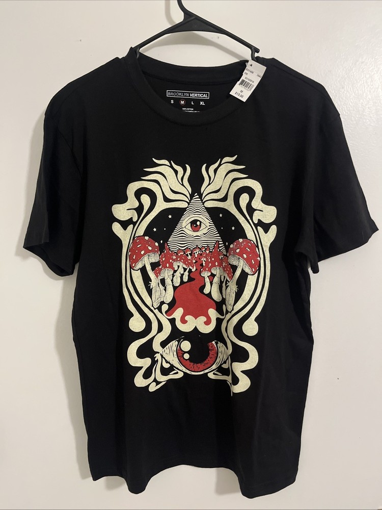 NWT Brooklyn Vertical Men’s Medium Black Mushroom Psychedelic Tee NWT