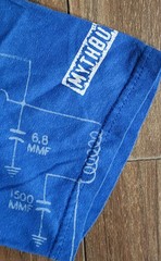 Mythbusters T-Shirt Men’s Sz Small All Over Print Discovery Channel 2011 Tee