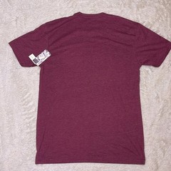 Hard Rock Hotel Men’s Short Sleeve Tee NWT Medium Burgundy