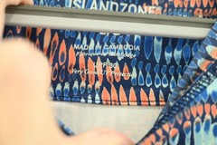 Tommy Bahama Island Zone Rash Guard Sz L Kingdom Blue Monte Rio Geo Crewneck