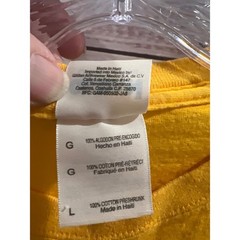Gildan Iowa Hawkeyes T Shirt Mens Large Yellow Gold NCAA Collegiate Graphic Tee
