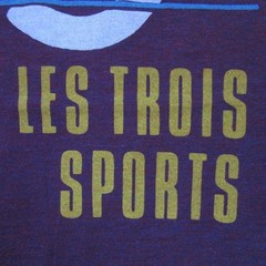 Homage LARGE Les Trois Sports Triathlon Tri Shirt Run Bike Swim Burgandy
