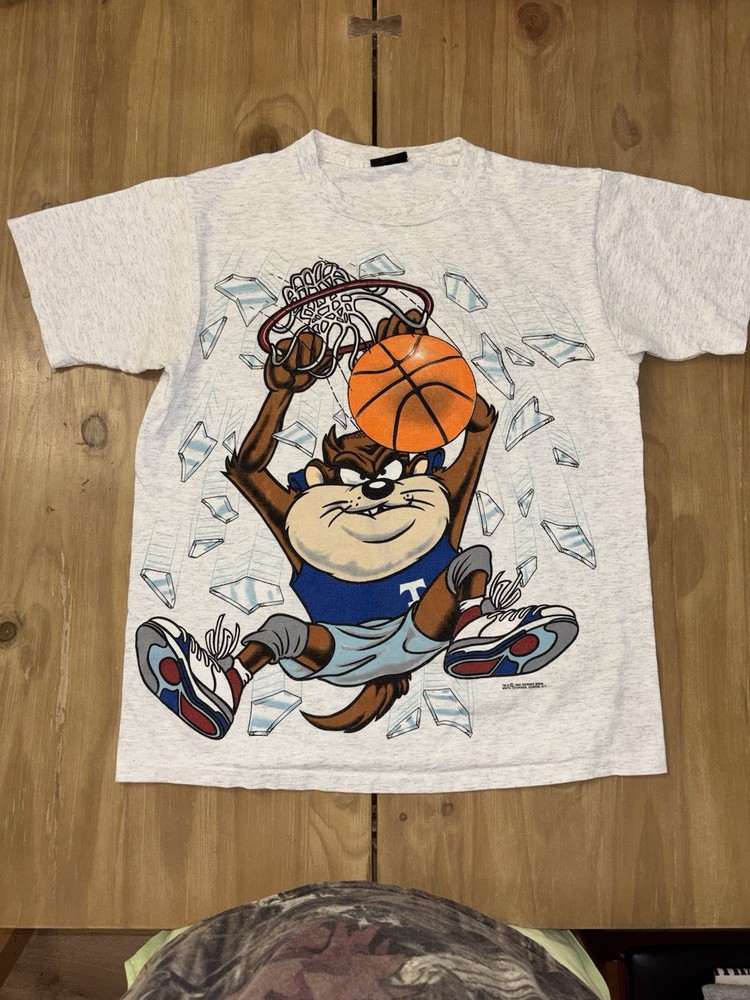 Vintage 1993 Taz Basketball T Shirt Looney Tunes Double Sided USA Large