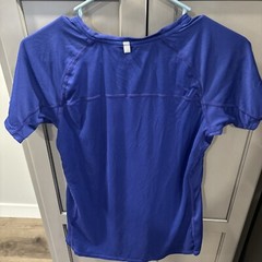 Nike Miler Dri-Fit Size M Crew Neck T-Shirt Activewear Blue Running