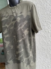 Under Armour Men’s Green Camouflage Fitted Crew Neck Short Sleeve T-Shirt Size M