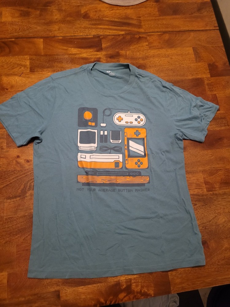 Old Navy Men’s Retro Gaming Graphic Print Teal Short Sleeve T-Shirt Size M