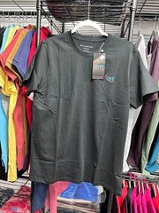 EHT Collection’s Men’s classic regular crew neckline100% Organic cotton T-Shirt.