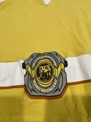 Mighty Morphin Power Rangers Yellow Ranger 2014 T-Shirt Size Small *See Pics*