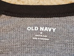 Old Navy Men’s Long Sleeve Thermal T-Shirt- Gray/Black, Medium