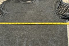American Eagle Shirt T-Shirt Outfitters Active Flex Gray Medium