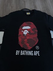 A Bathing Ape BAPE Men’s M Black Red Ape Head Logo Graphic Crew Neck Tee