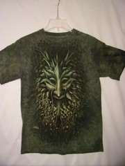 The Mountain Tree Face Branches Leafs Green T-Shirt Mens Womens Unisex Small