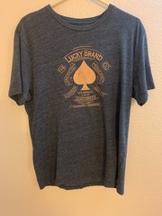 Lucky Brand T shirt