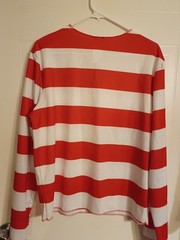 Red and White Striped Long Sleeve Shirt Medium M Crewneck Costume Where’s Waldo