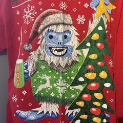 Unisex Yeti Christmas T-Shirt Size Extra Large Christmas Tree Eggnog