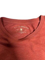 G.H. Bass & Co. Men’s Large Red Heather Short Sleeve Graphic T-Shirt