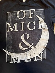 Of Mice and Men T-shirt Medium Metal Rock Band Crescent Moon Logo Black emo