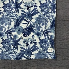 Fresh Brand Shirt Men Medium Blue Hawaiian Tropical Floral Beach Surf Cotton Tee