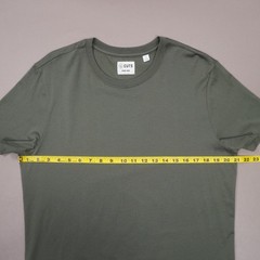 CUTS Curve Hem T Shirt 100% Pima Cotton Mens Large Capers Green NWOT