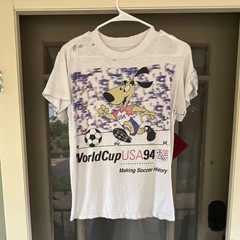 Vintage 90’s Single-Stitch Sportswear World Cup USA White Cotton Tee Men’s S