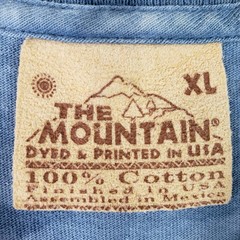 Vintage The Mountain Shirt Men’s Size XL Blue Tie Dye Tee Cottton Cat Graphic