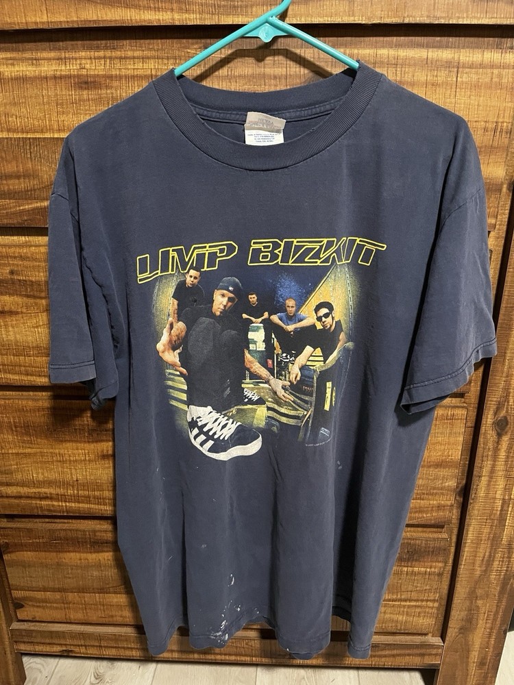 Vintage Limp Bizkit Chocolate Starfish Tour T-Shirt Size Large Band Tee 2000