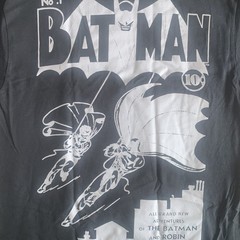 NEW DC Comics Universe Batman Robin Issue No 1 Vintage Retro Comic Art Shirt M
