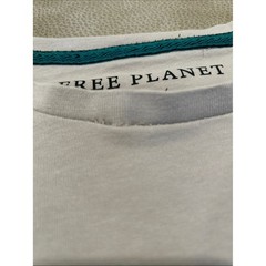 Free Planet Beige Short-Sleeve Tee with Blue Tropical Pocket Size M