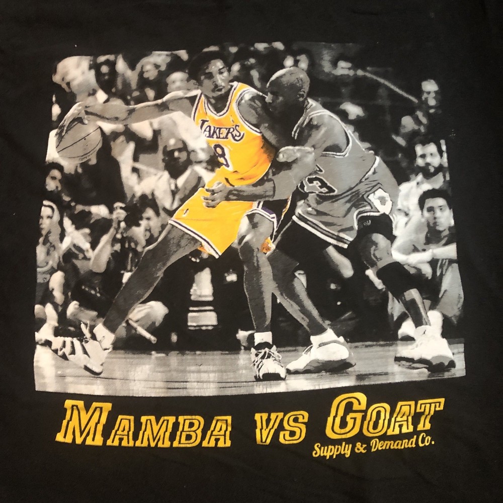 Kobe Bryant 8 vs Michael Jordan 23 T-Shirt Mamba vs Goat, Size Small Bulls Laker