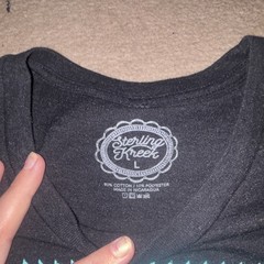 Sterling Kreek Women’sShort Sleeve T-Shirt Black Graphic Print Crew Neck Size L