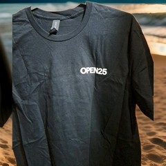 EBAY OPEN 2025 OFFICIAL TSHIRT ADULT MEDIUM NEW WITH OUT TAGS 30TH ANNIVERSARY