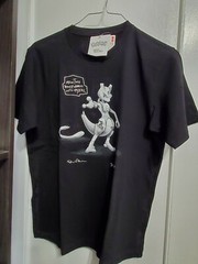 US SELLER- Daniel Arsham x Pokemon x Uniqlo Short Sleeve UT Men’s