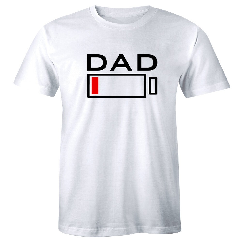 Tired Dad with Low Battery One Bar Left Funny Father’s Day Gift Men’s T-Shirt