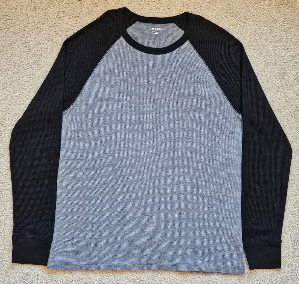 Old Navy Men’s Long Sleeve Thermal T-Shirt- Gray/Black, Medium