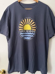 Men’s XL Life is Good tshirt .lot #