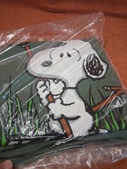 Snoopy Green T-shirt Unisex Recycled Plastic What On Earth XL Short Sleeve