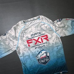 FXR Fishing T Shirt Mens Medium Blue Camo UPF Breathable Featherweight Kingfish