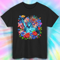 LIBERTY STATUE USA FIREWORKS FLOWERS PATRIOTIC Pride BLACK Men Girl T-Shirt T1