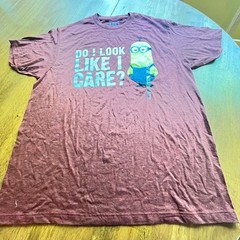 Despicable Minion T-Shirt Men’s, Do I Look Like I Care? – Maroon, Large – NEW