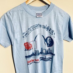 Vintage Gateway Arch St Louis MO T Shirt S Small 70s 80s Deadstock Graphic Tee