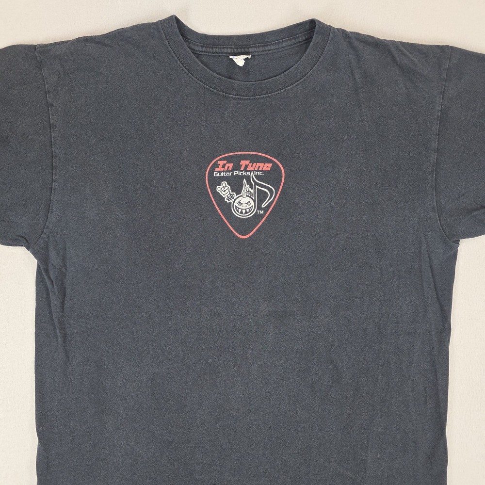 In Tune Guitar Picks Shirt Mens Large Black Center Logo Y2K Punk Rock Faded